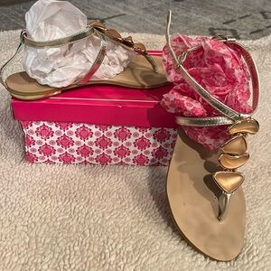 Gold with bone bottom